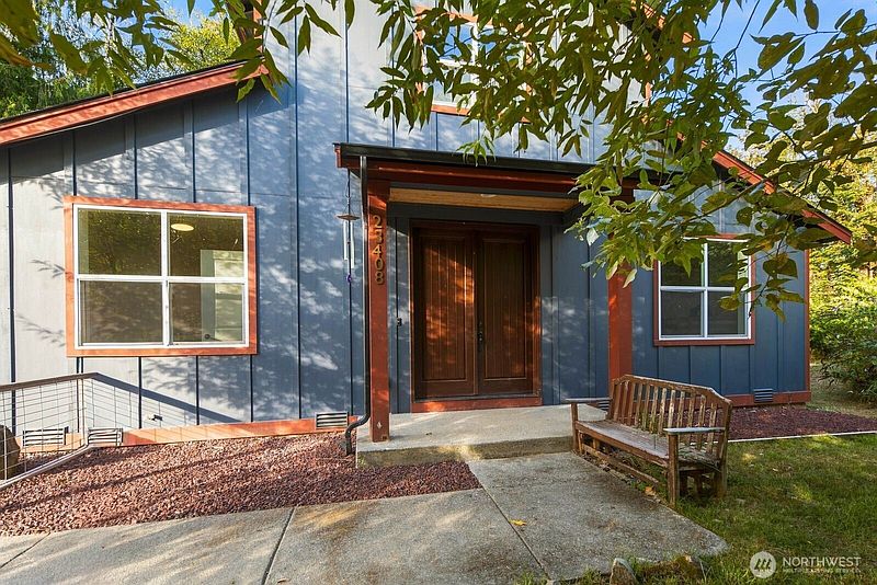 2nd image of 23408 253rd Avenue SE