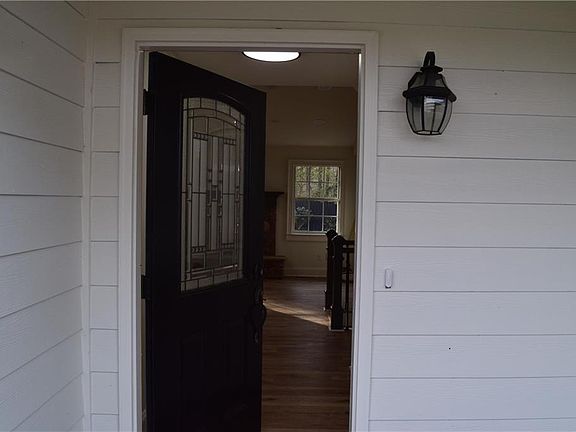 3rd image of 5891 Wright Rd