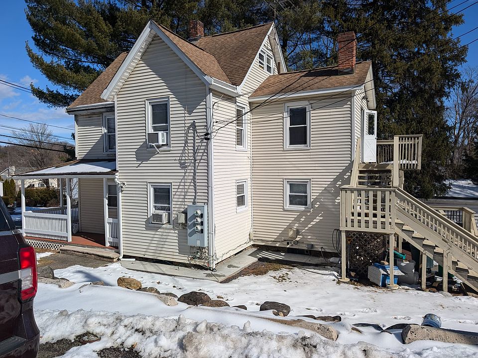 Side profile 82 West washington avenue, Pearl River NY 10965