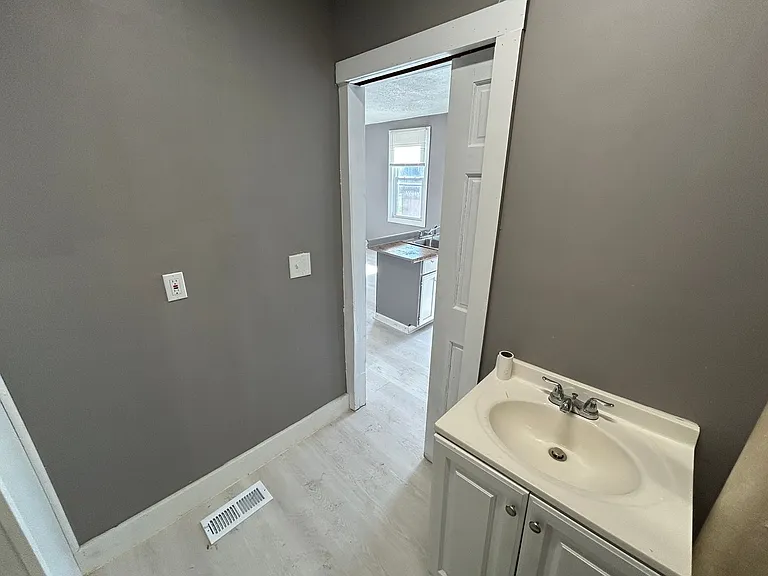 6818 Morgan Ave — Photo 6