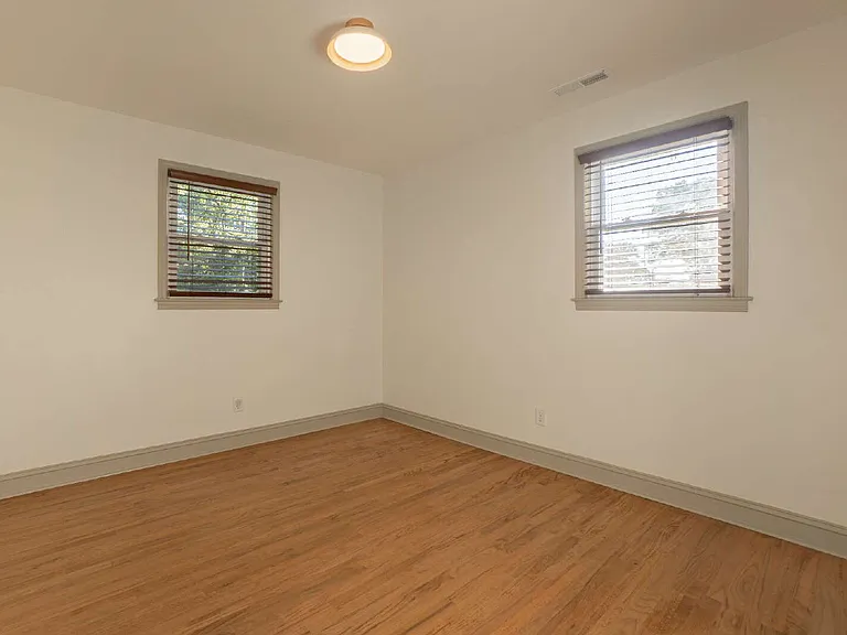 4295 Dorsey Dr — Photo 25