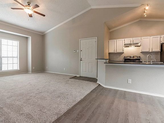 2nd image of 4912 Haverwood Ln #W0734