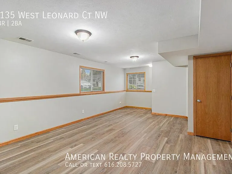 1135 W Leonard Ct NW — Photo 8