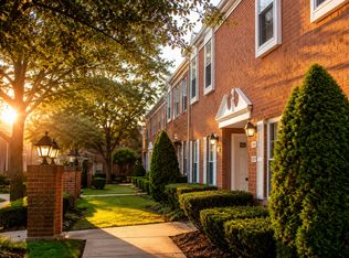 River Villas, Palmyra, NJ 08065