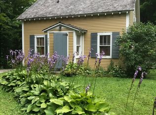 (Undisclosed Address), South Londonderry, VT 05155