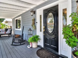 207 Santa Isabel Ave, Costa Mesa, CA 92627