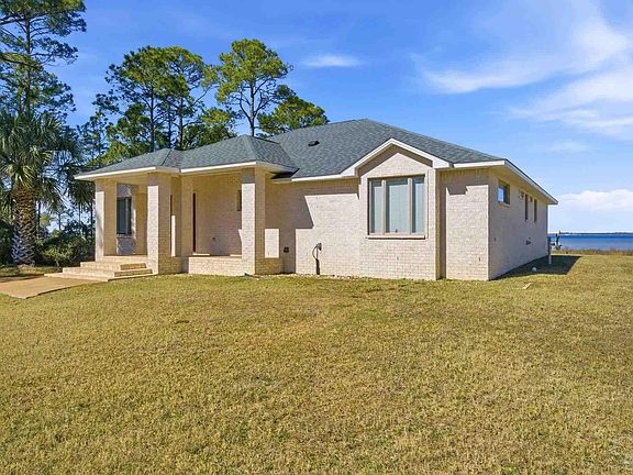 5th image of 14912 Monrovia St