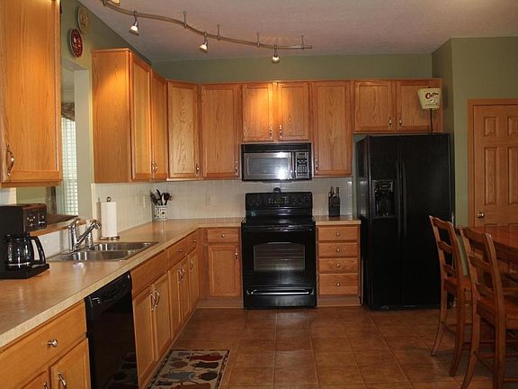 5th image of 1930 Seaside Cir