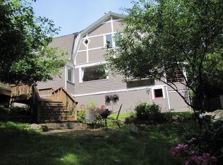 817 Newell St, Bellingham, WA 98225