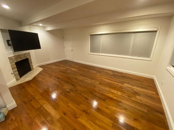 1466 Manhattan Beach Blvd APT 6