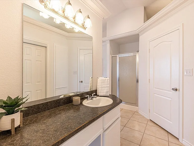 508 Pine Ln — Photo 12