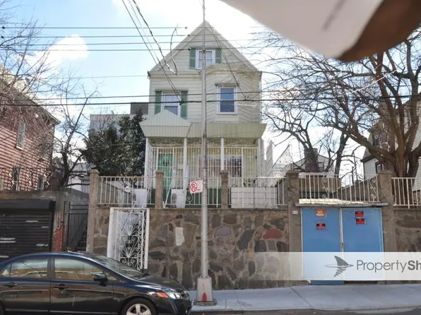 1036 Summit Avenue, Bronx, NY 10452