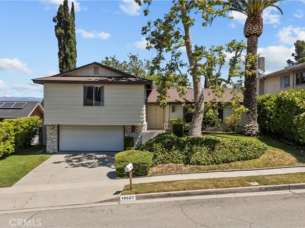 19627 Goldstream Way, Santa Clarita, CA 91321
