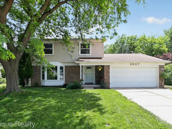 3907 Helen Ave, Ypsilanti, MI 48197
