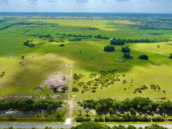 28095 NW 72nd Avenue, Okeechobee, FL 34972