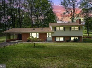 6762 Maxwell Ave, Warrenton, VA 20187