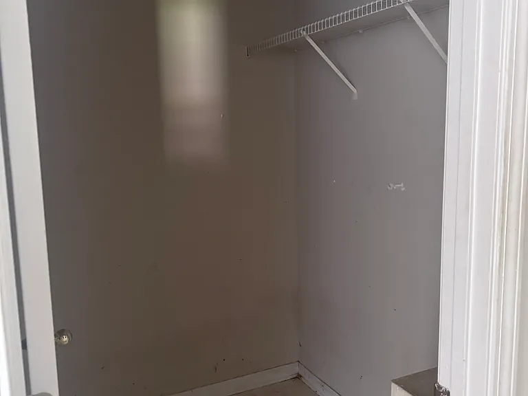 563 Hendrix Rd — Photo 10