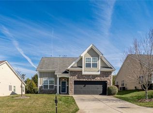 4532 Treebark Ln, High Point, NC 27265