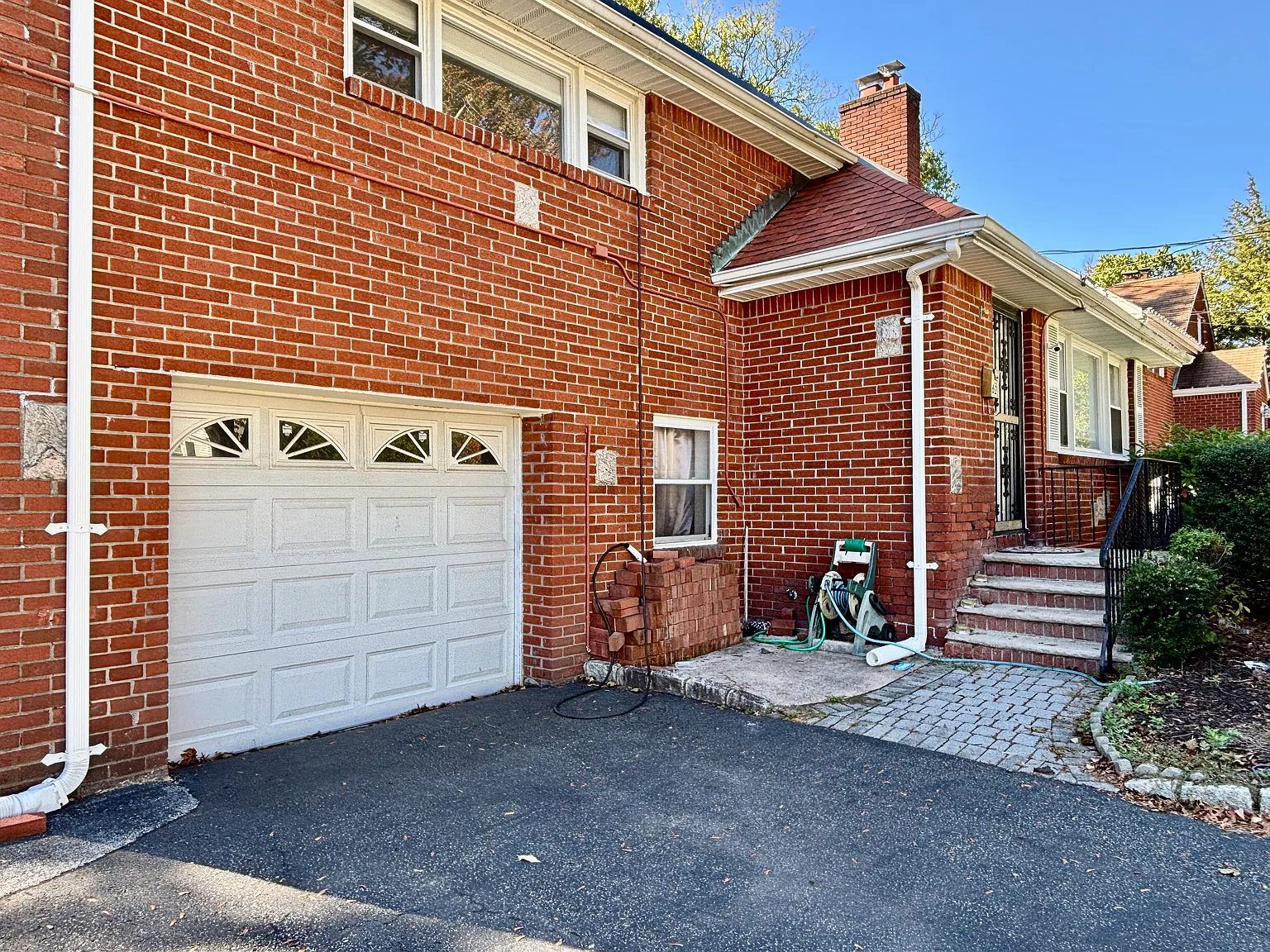 3 bed, 2.5 bath, $4,150 — Photo 4