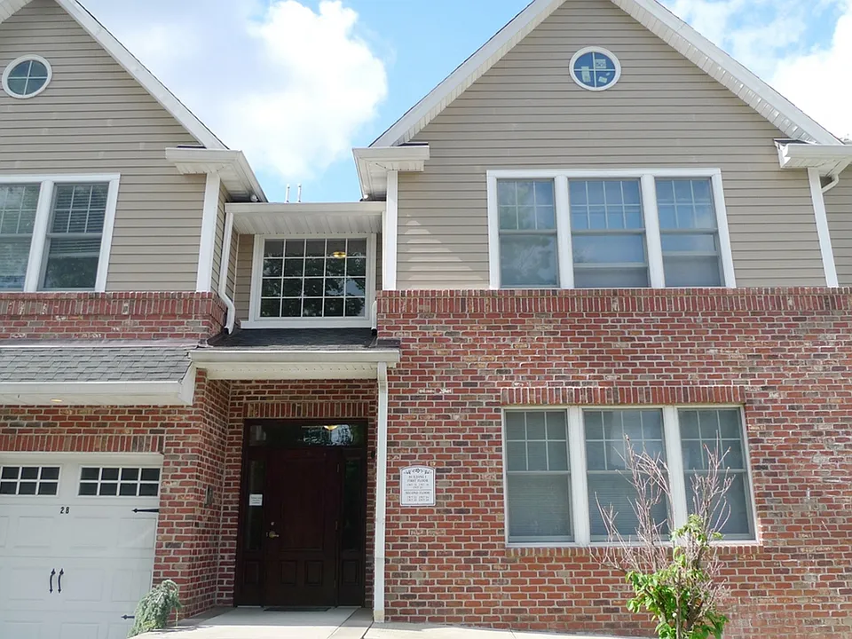 22 Hemlock Ln #22