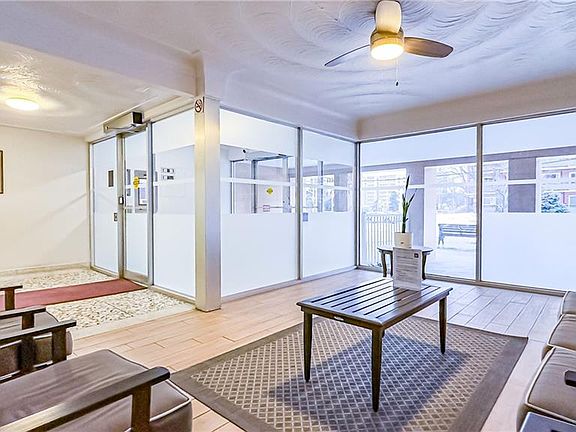 5th image of 8 Woodman Dr S #805