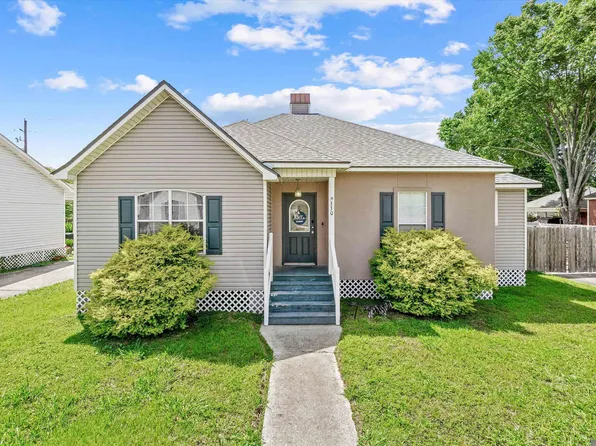 330 Edgehaven Dr, Baton Rouge, LA 70810