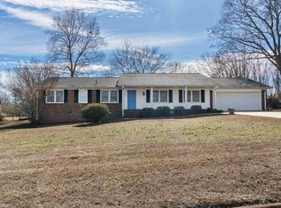 135 Jay Cir, Moore, SC 29369