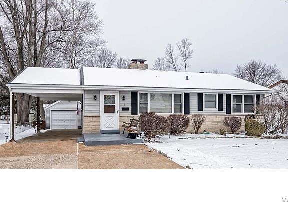 2nd image of 25 Mercury Dr
