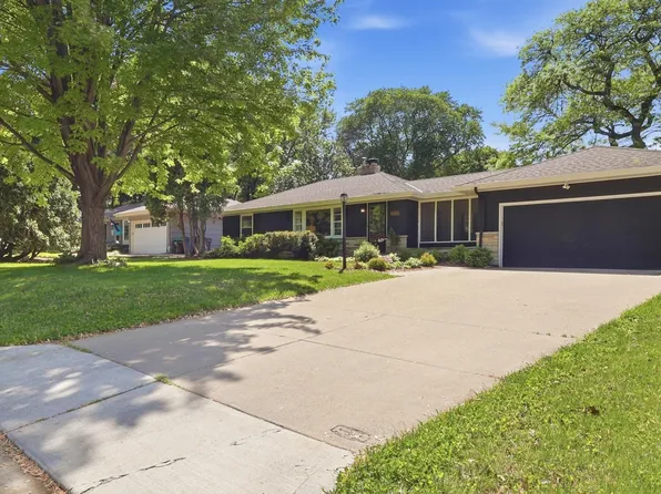6340 Tingdale Ave, Edina, MN 55439