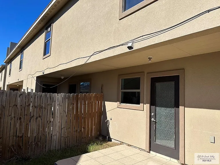 2550 Weslaco Rd #K1 — Photo 14