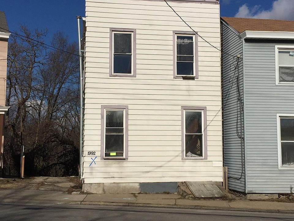 2nd image of 1992 Harrison Ave