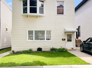 4250 N Tripp Ave #1R, Chicago, IL 60641