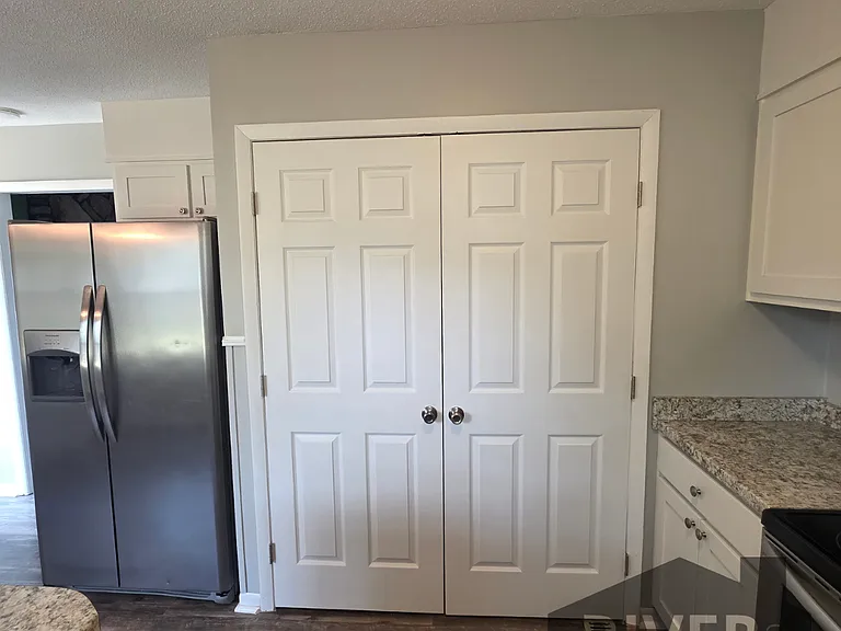 1233 Ridge Dr — Photo 12