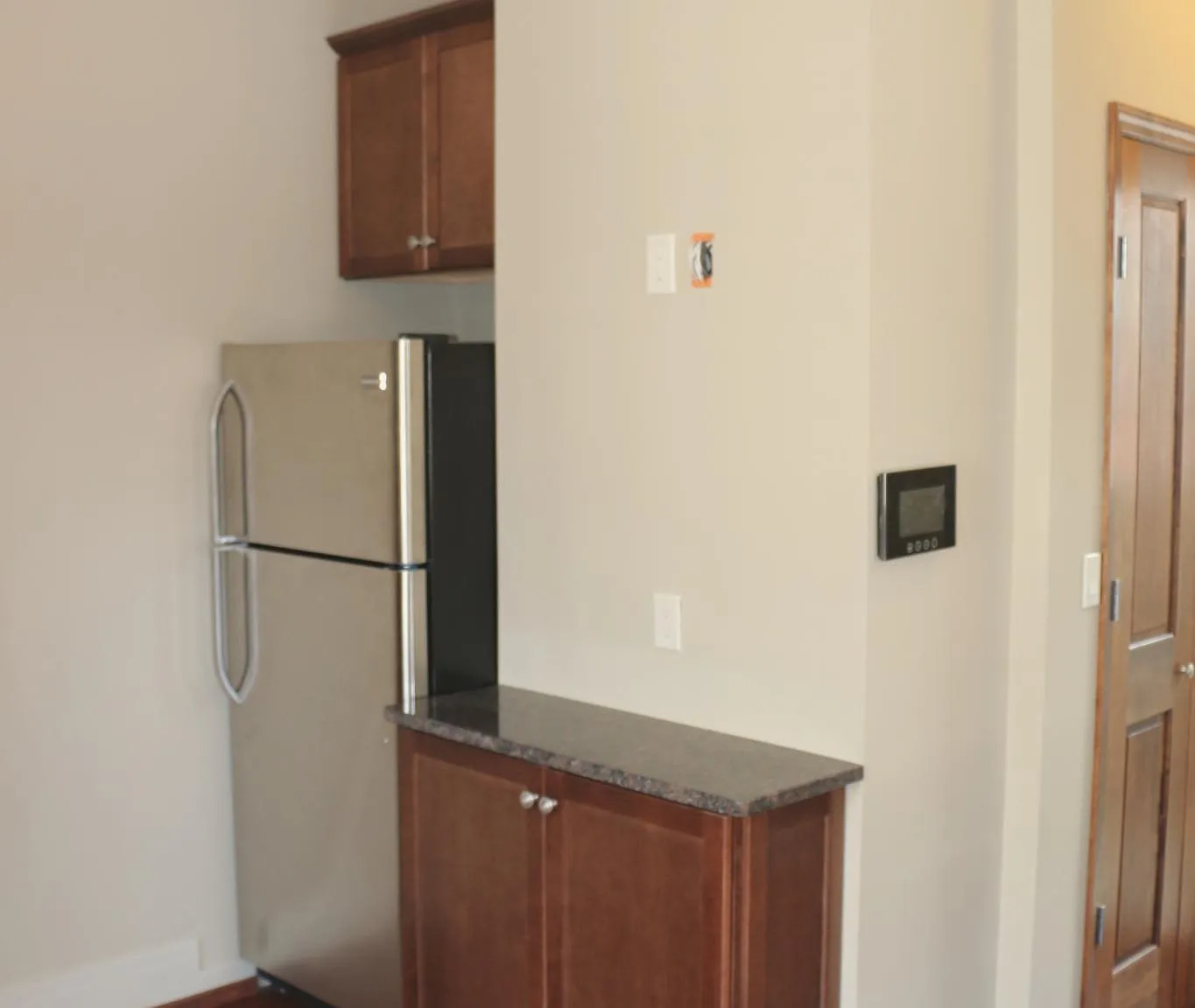 Studio, 600 sqft, $1,195 — Photo 4