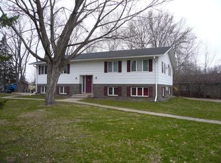11680 Oak St #3, Chisago City, MN 55013