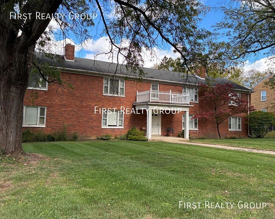 1st image of 2901 Grand Ave APT 2