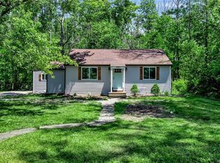 9481 Elmwood St, Angola, NY 14006