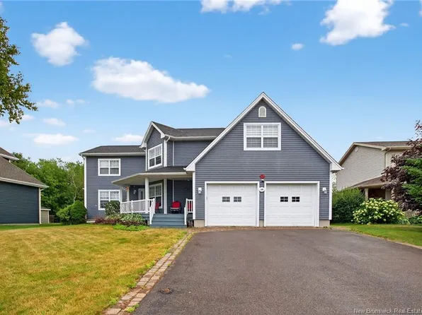 499 Wayne St, Shediac, NB E4P 2W8