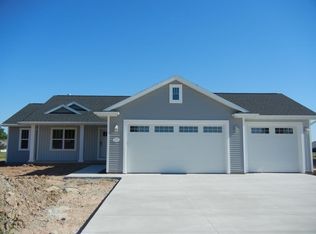 417 N Bartlett St, Shawano, WI 54166