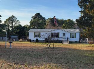 108 Meadow Ln, Hamlet, NC 28345