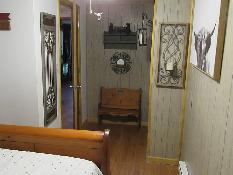 340 Goheen St — Photo 31