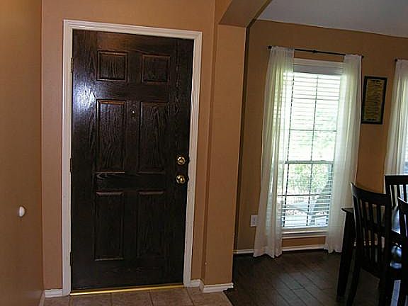  Entry Foyer, Ceramic Tile Flooring