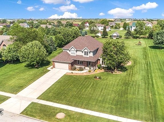 2nd image of 22529 S Country Ln
