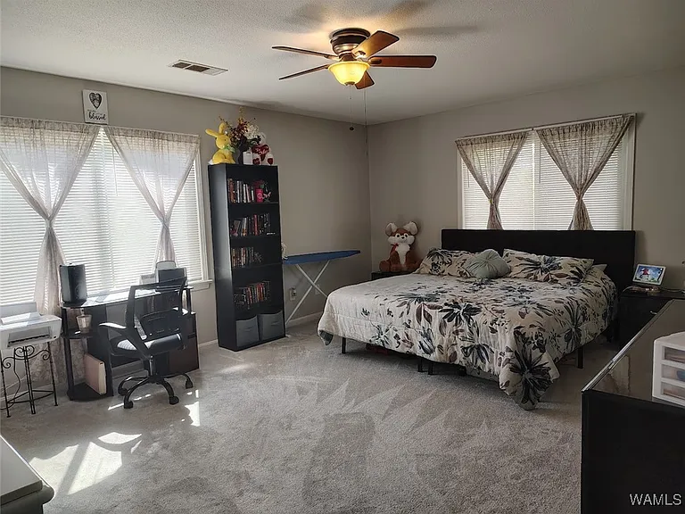 3829 University Blvd E — Photo 10