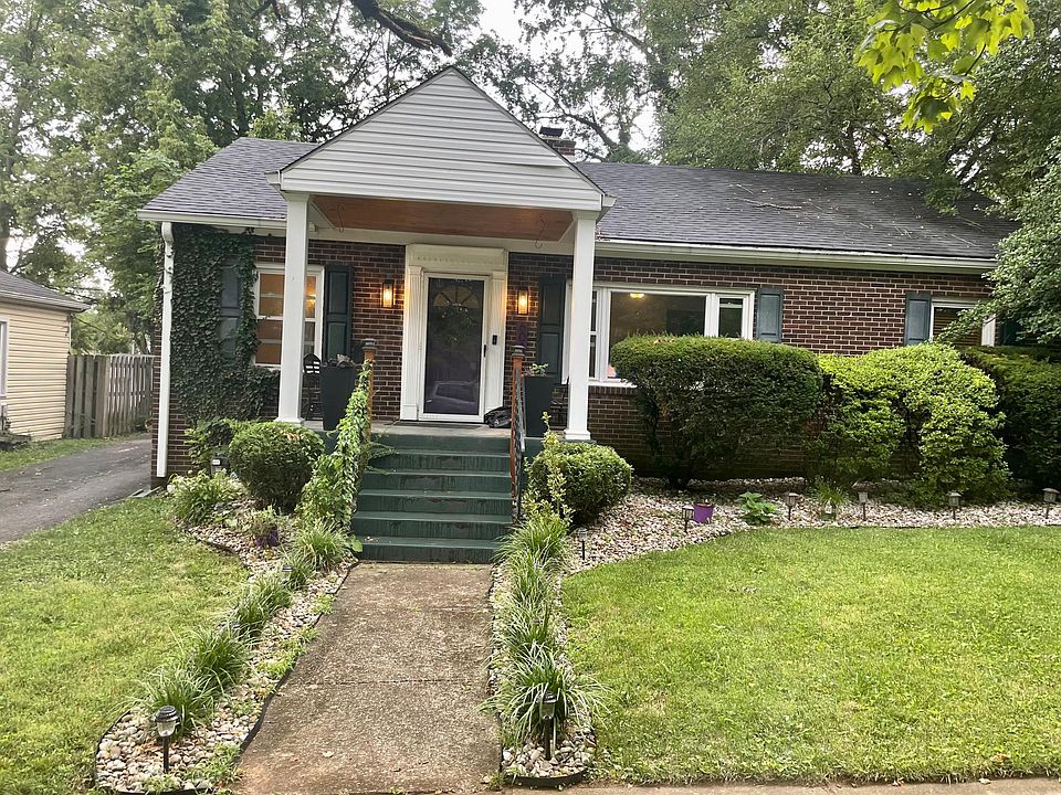 1st image of 604 Sheridan Dr