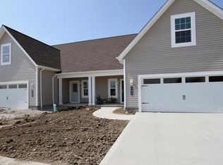 194 Larimar Dr, Eastlake, OH 44095