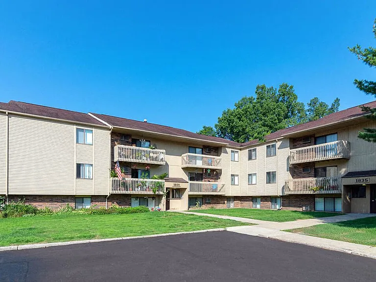 We have 1 and 2 bedroom apartments.