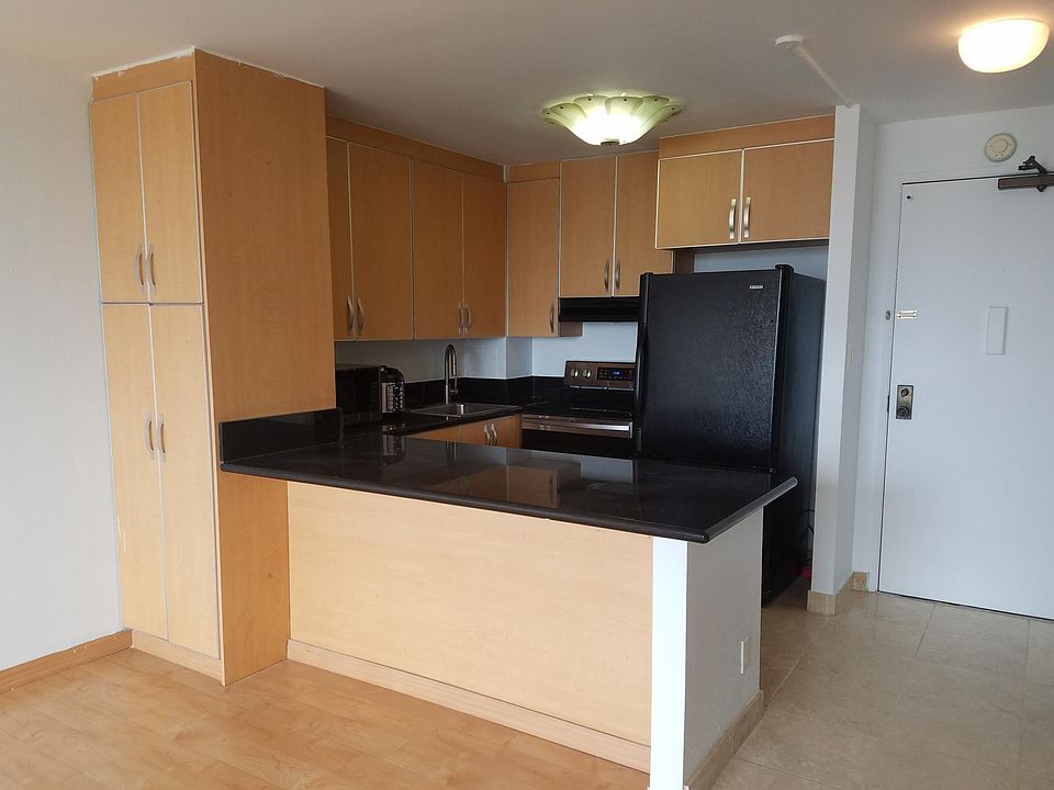 1st image of 55 S Kukui St #D13