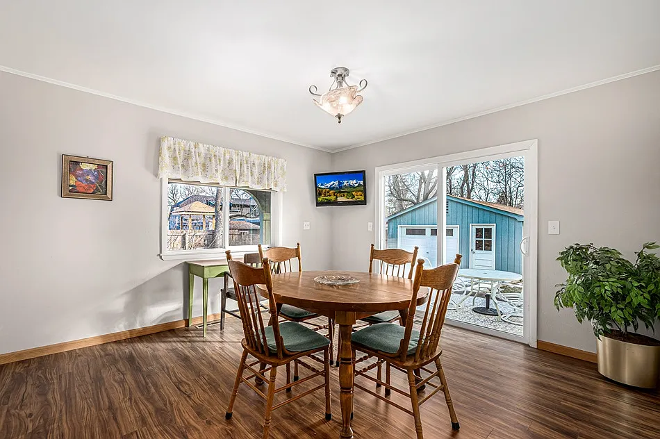 Building Photo - 2540 Iris Ave #FURNISHED