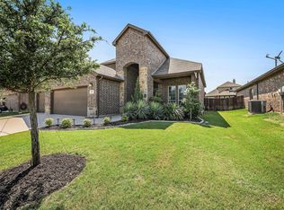 20 Auburn Dr, Edgecliff Village, TX 76134
